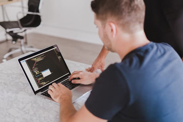 HTML & Web Essentials