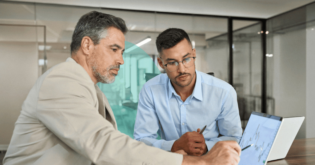 How to Become a Data Analyst in the UK